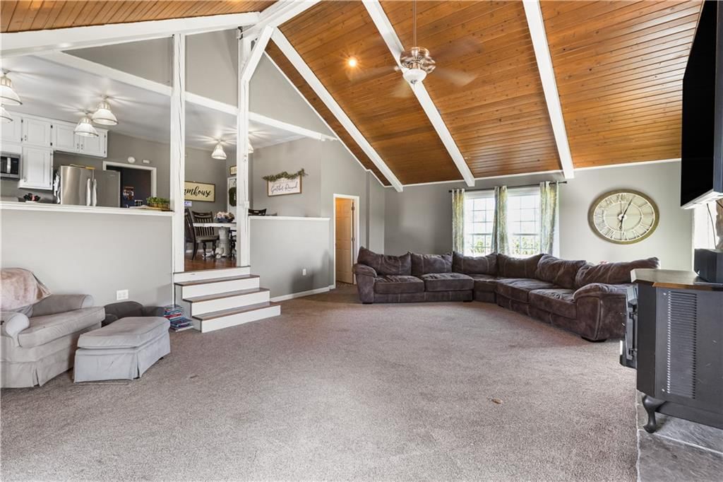 8608 NE Hurlingen Road S — photo 15