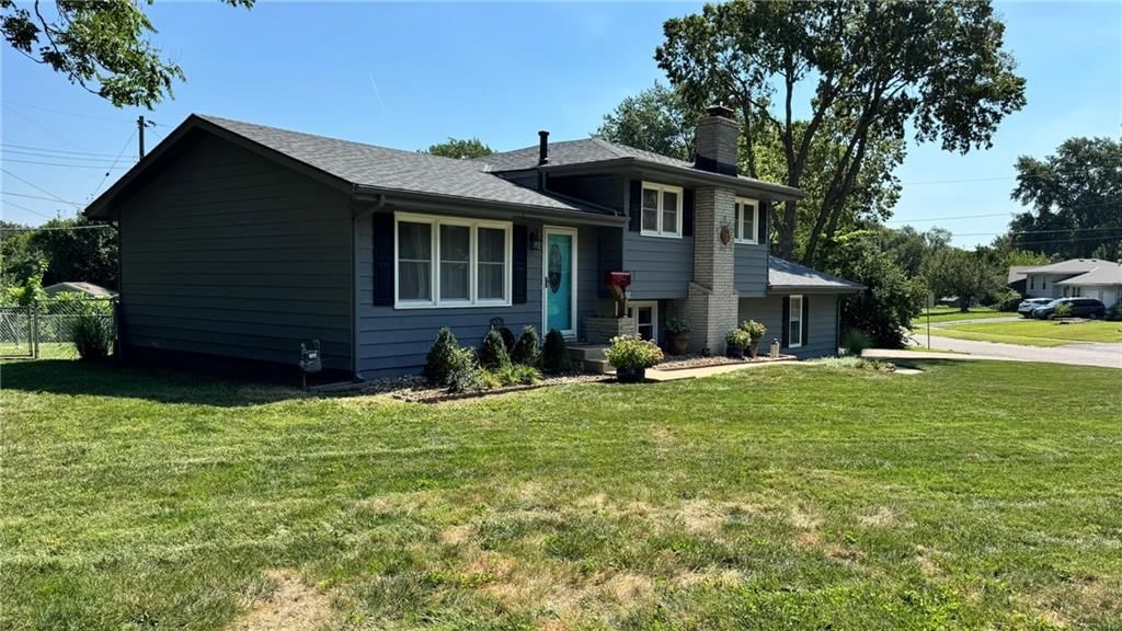10406 W 71st Place — photo 17