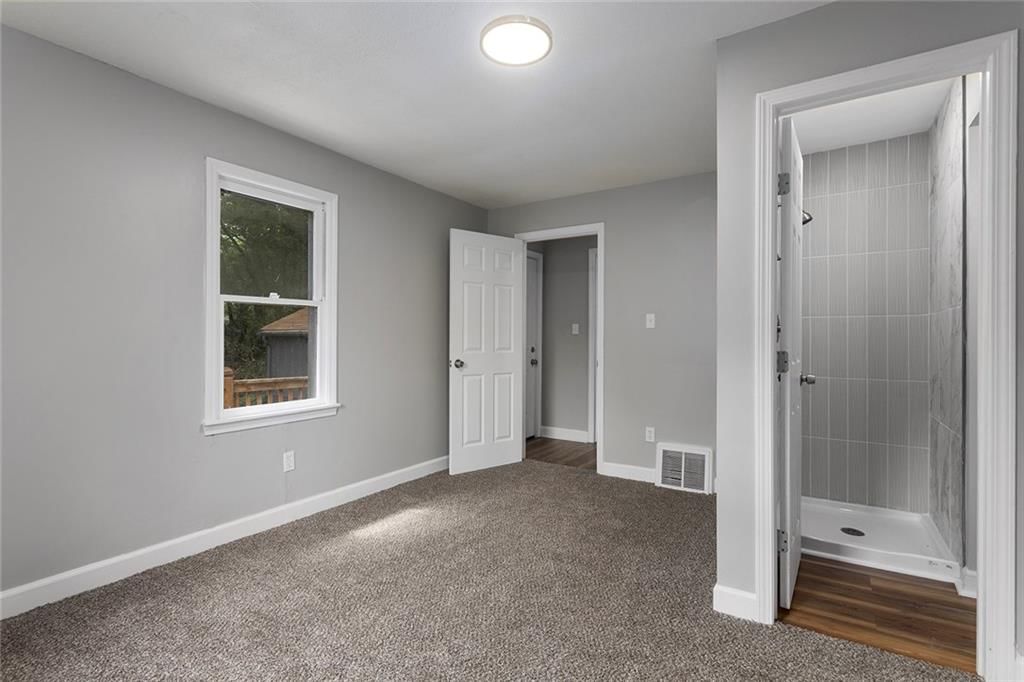 Photo 18 of 31 - 412 N Fairview Avenue
