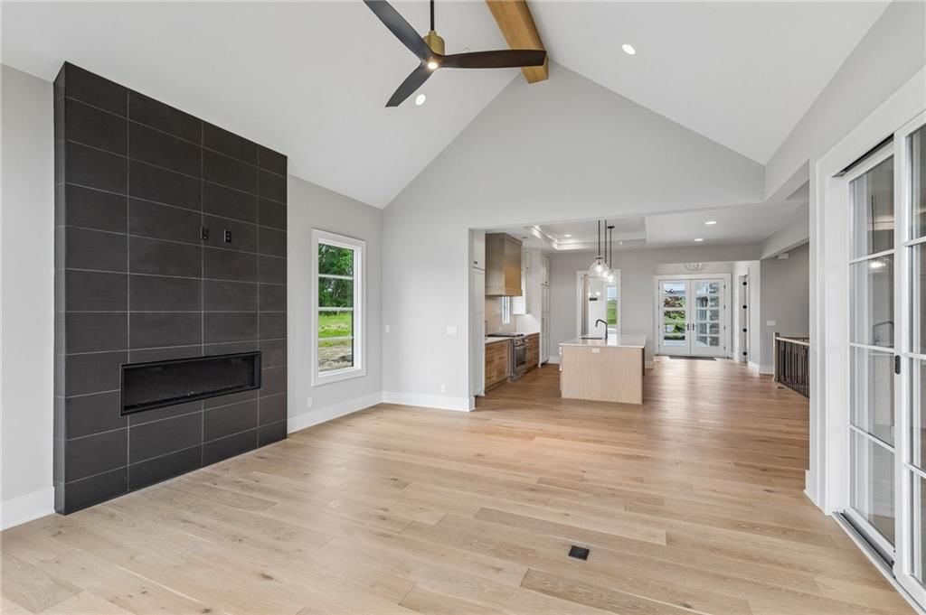 13751 Pembroke Lane — photo 14