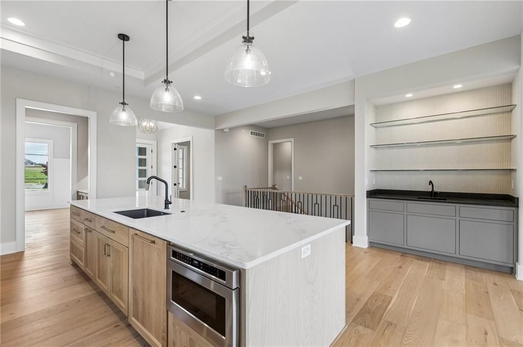 13751 Pembroke Lane — photo 19