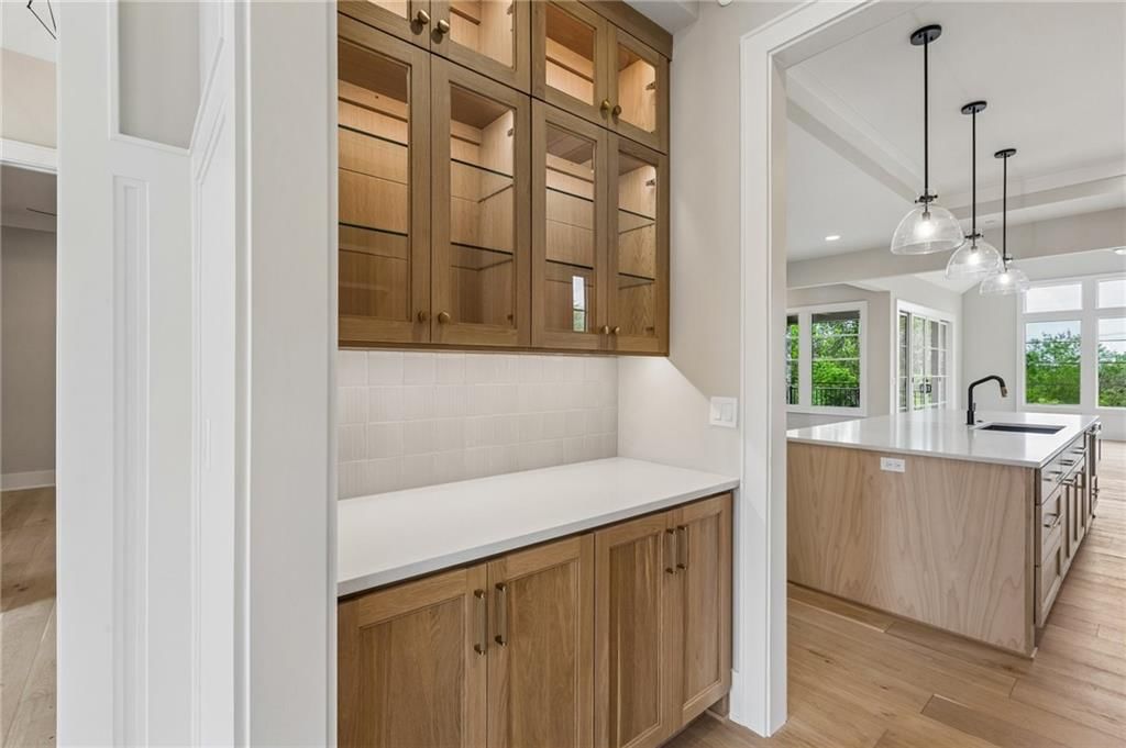 13751 Pembroke Lane — photo 21