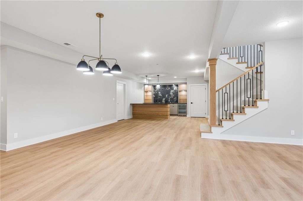 13751 Pembroke Lane — photo 26