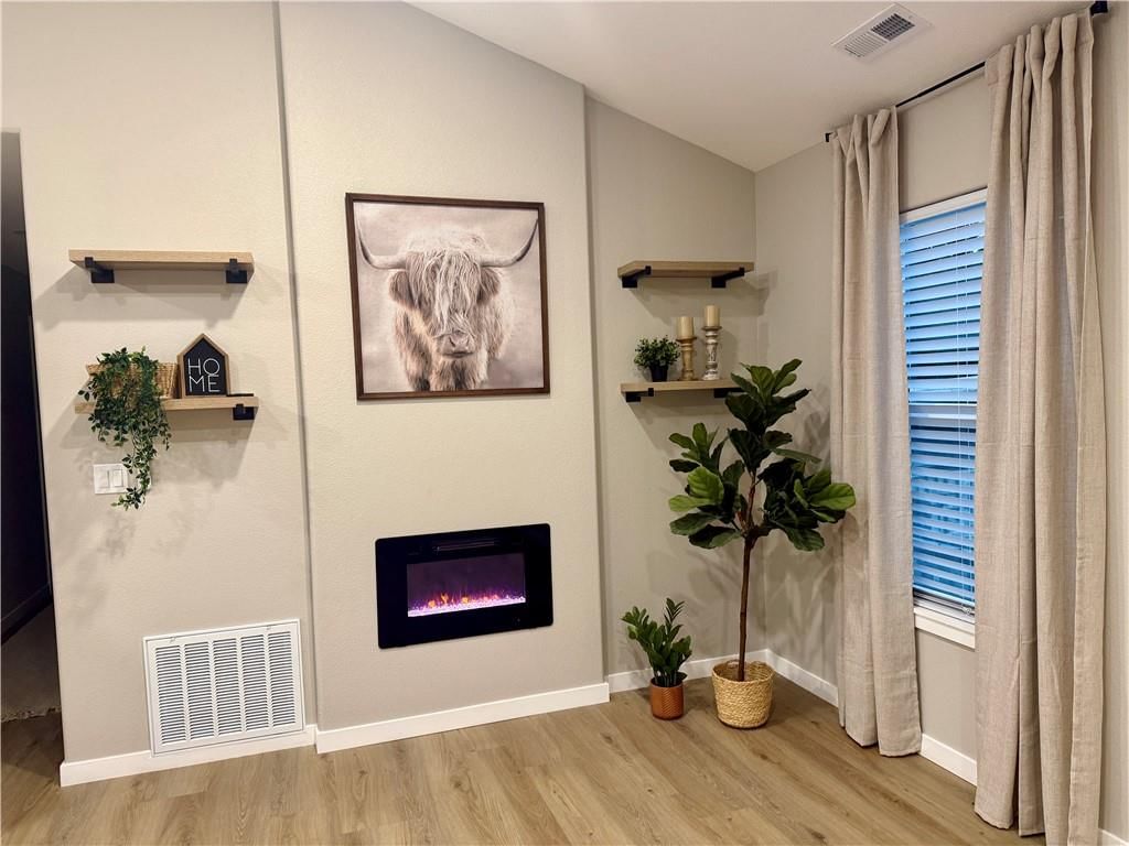 1035 Chestnut Street — photo 5