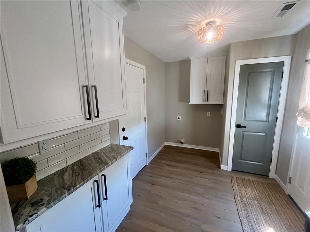 1035 Chestnut Street — photo 9