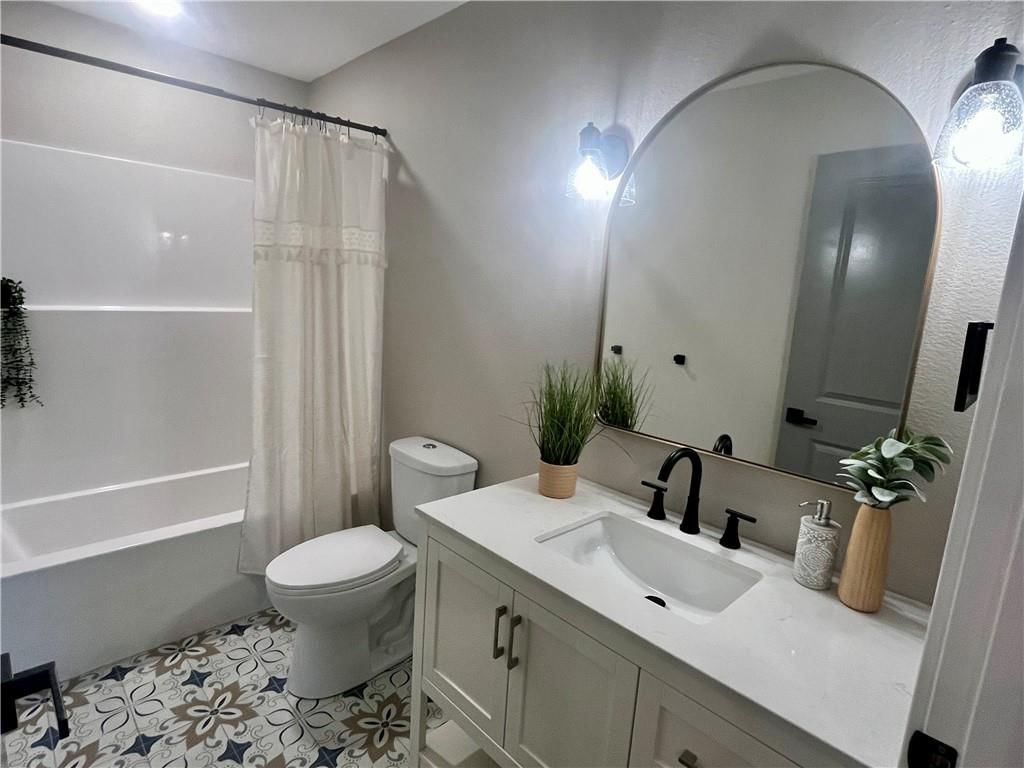 1035 Chestnut Street — photo 12