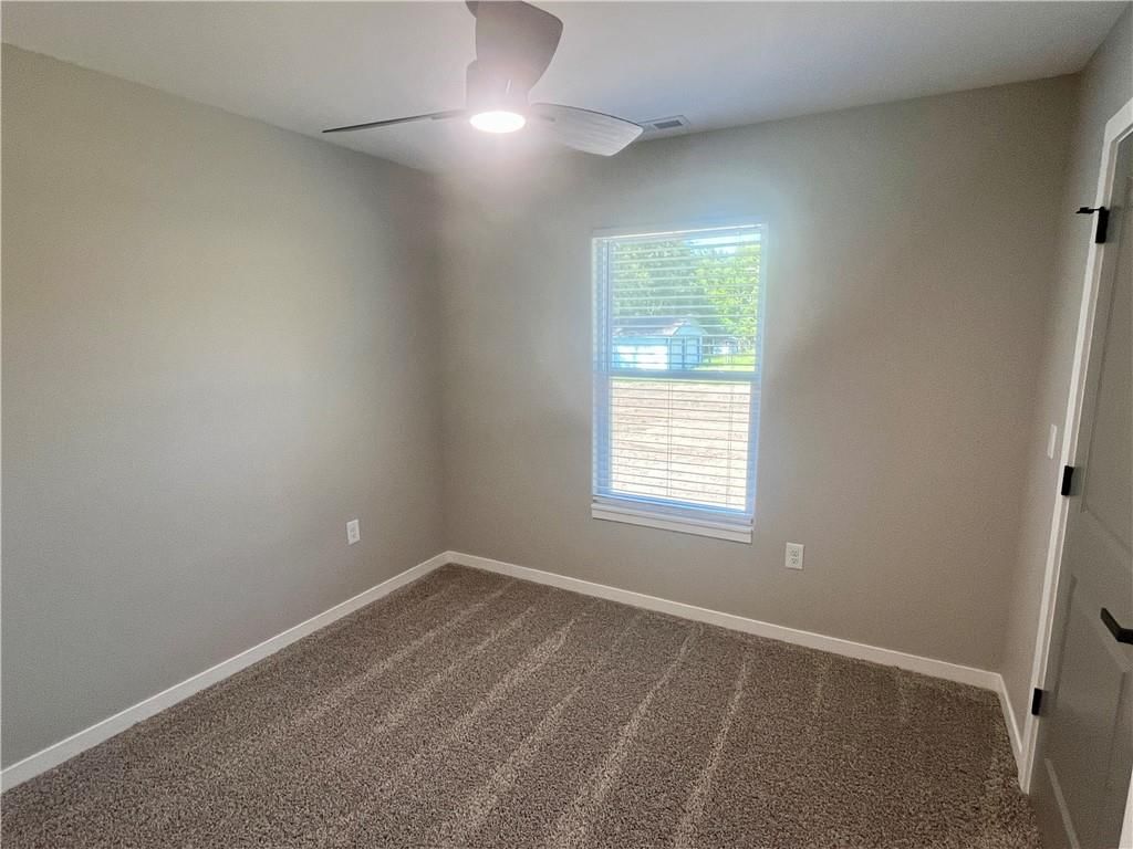 1035 Chestnut Street — photo 14