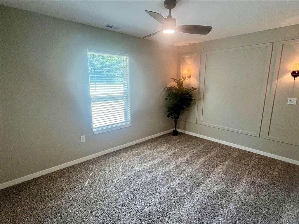1035 Chestnut Street — photo 15