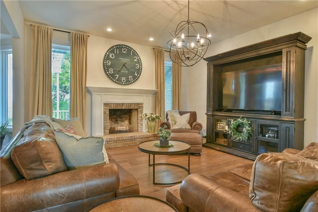105 Summit Drive — photo 7