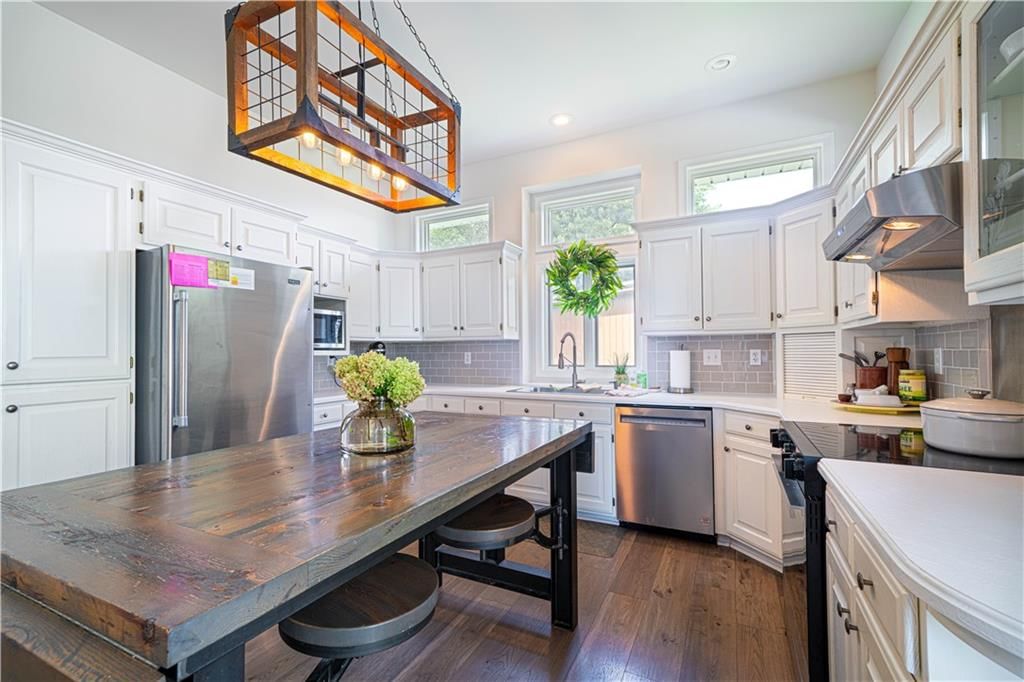 105 Summit Drive — photo 14