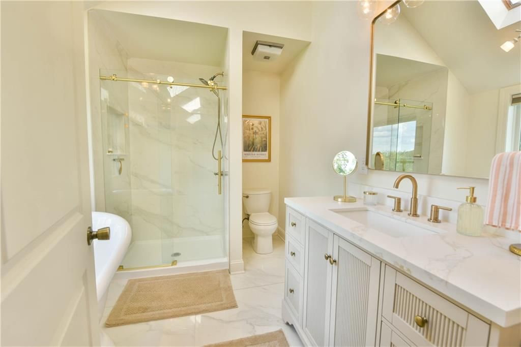 105 Summit Drive — photo 29