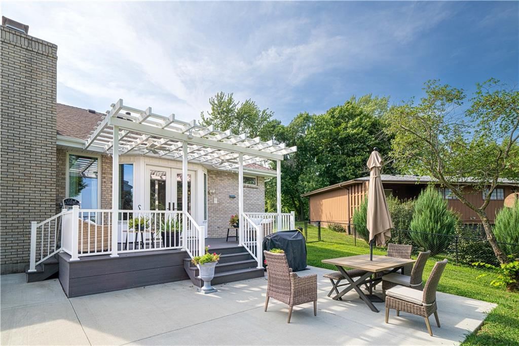 105 Summit Drive — photo 41
