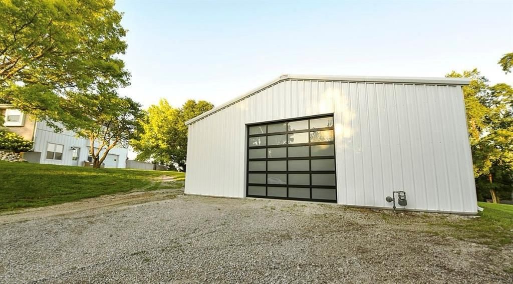 105 Summit Drive — photo 46