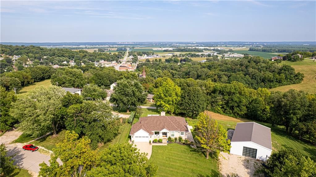 105 Summit Drive — photo 48