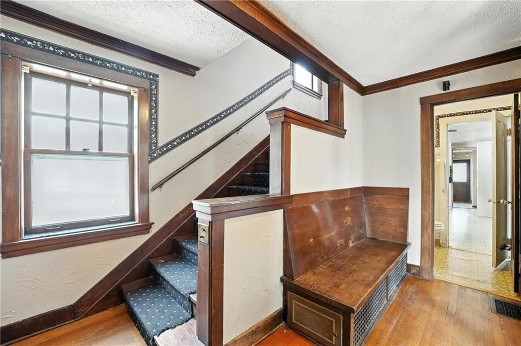 2639 Charlotte Street — photo 21