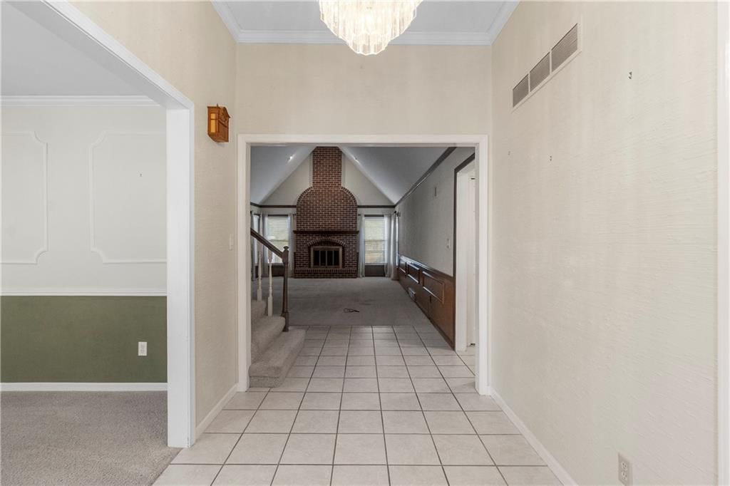 5004 W 111th Terrace — photo 5