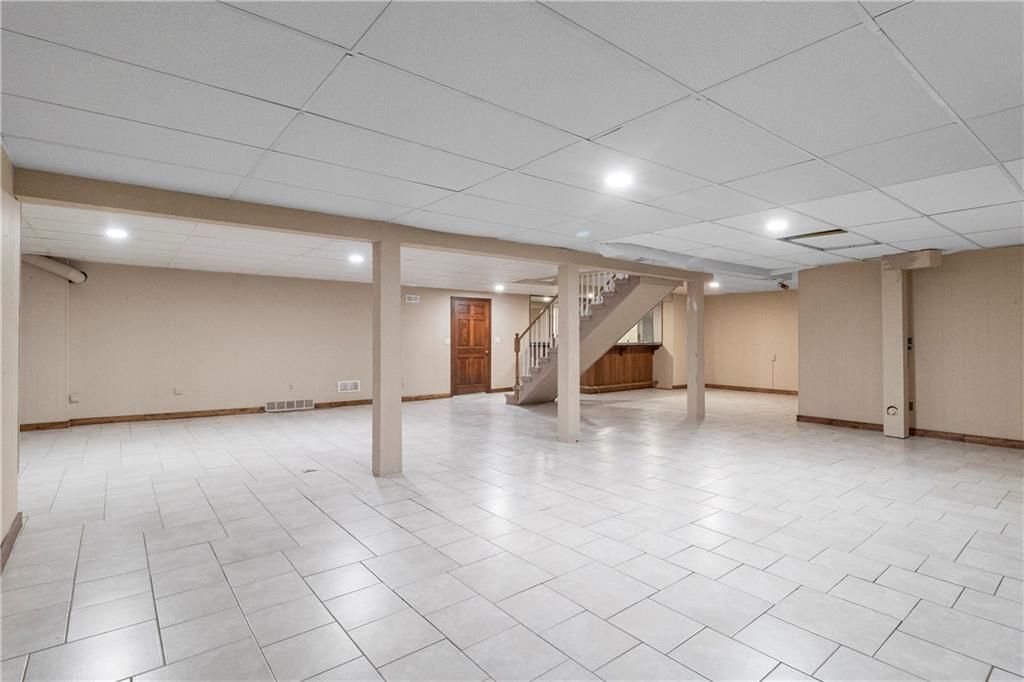 5004 W 111th Terrace — photo 32