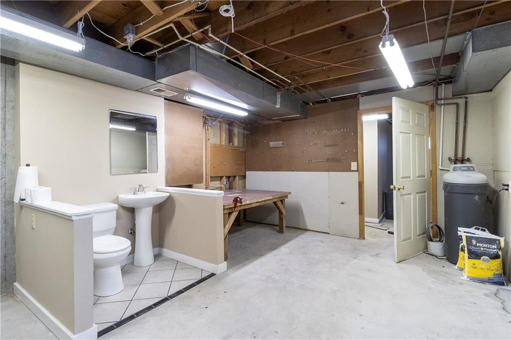 5004 W 111th Terrace — photo 34