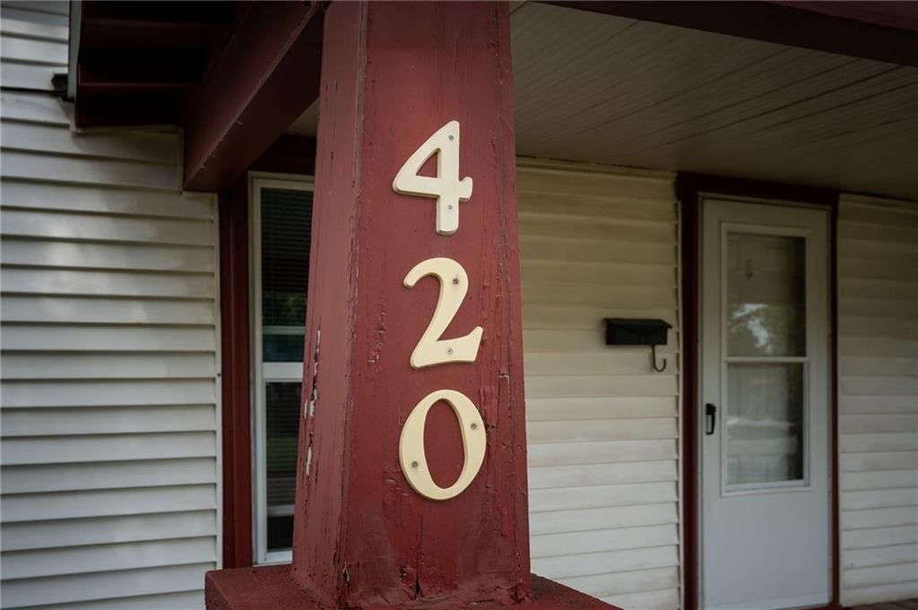Photo 4 of 44 - 420 S Hill Street