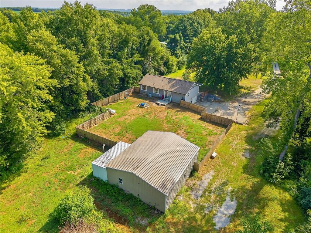 Photo 8 of 48 - 5010 N Galvin Road