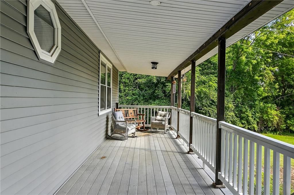 Photo 19 of 48 - 5010 N Galvin Road