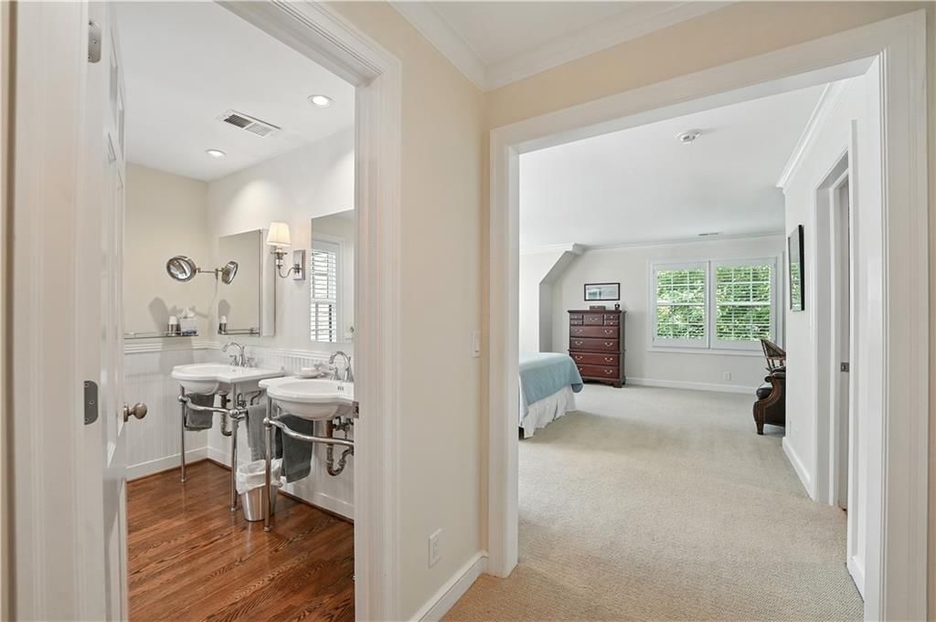 1200 W 60th Terrace — photo 10