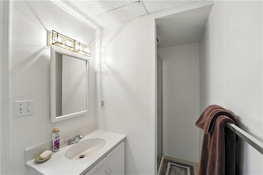 1200 W 60th Terrace — photo 31