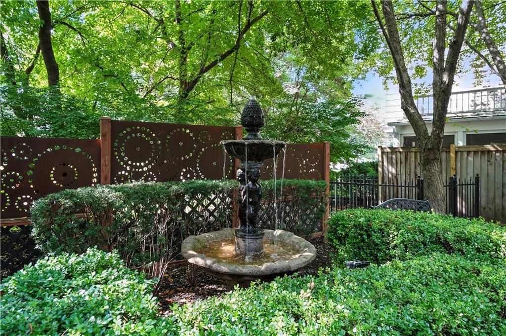 1200 W 60th Terrace — photo 39