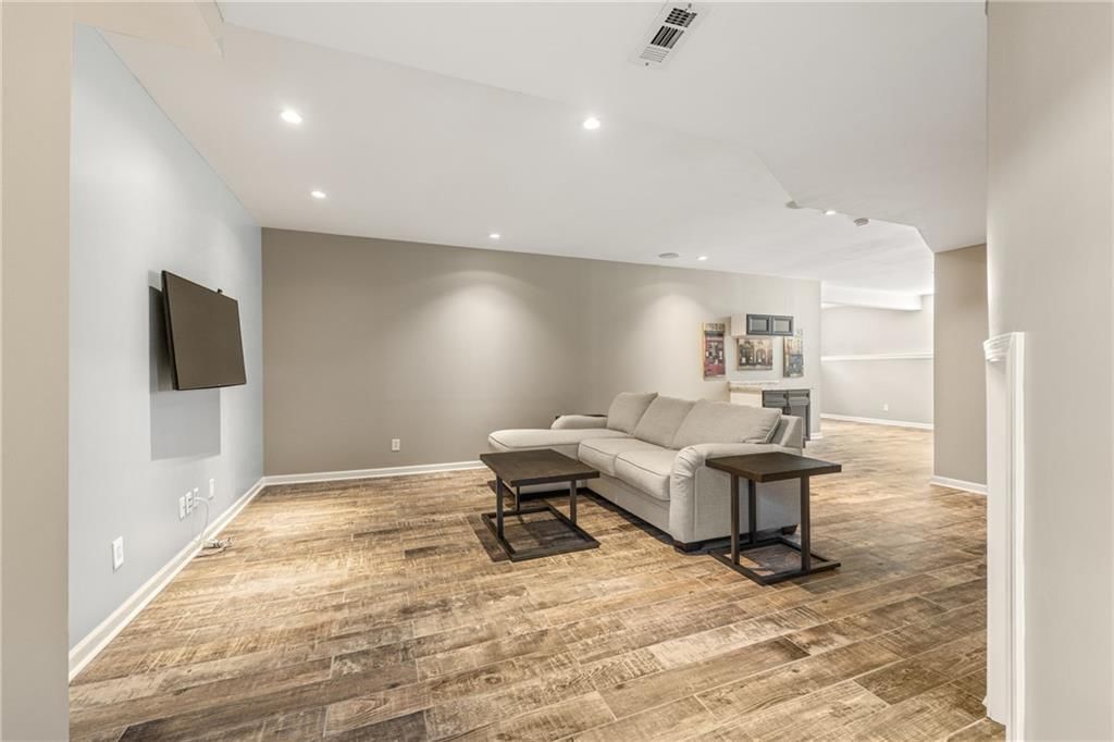 13001 W 139th Street — photo 37