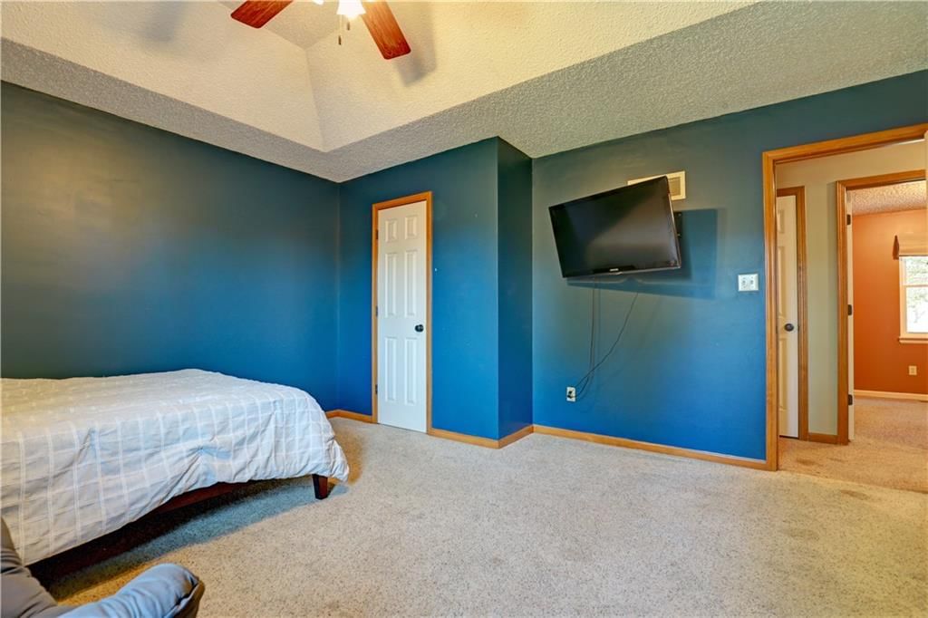 816 Stonebrook Lane — photo 29