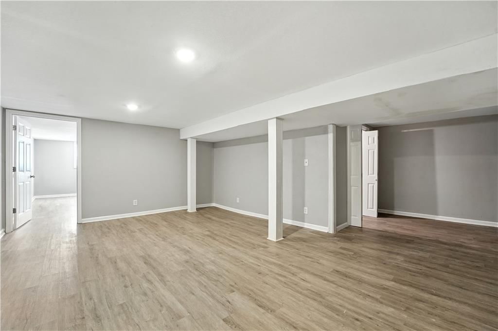 709 W 28th Street — photo 20