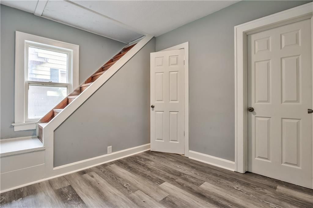 1810 S Maywood Avenue — photo 5