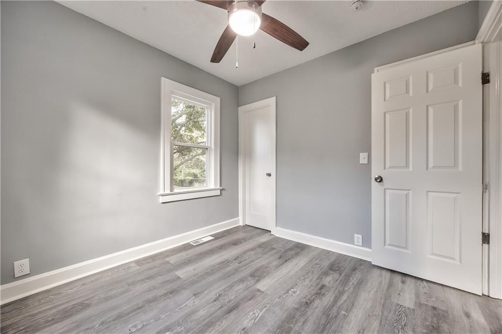 1810 S Maywood Avenue — photo 12