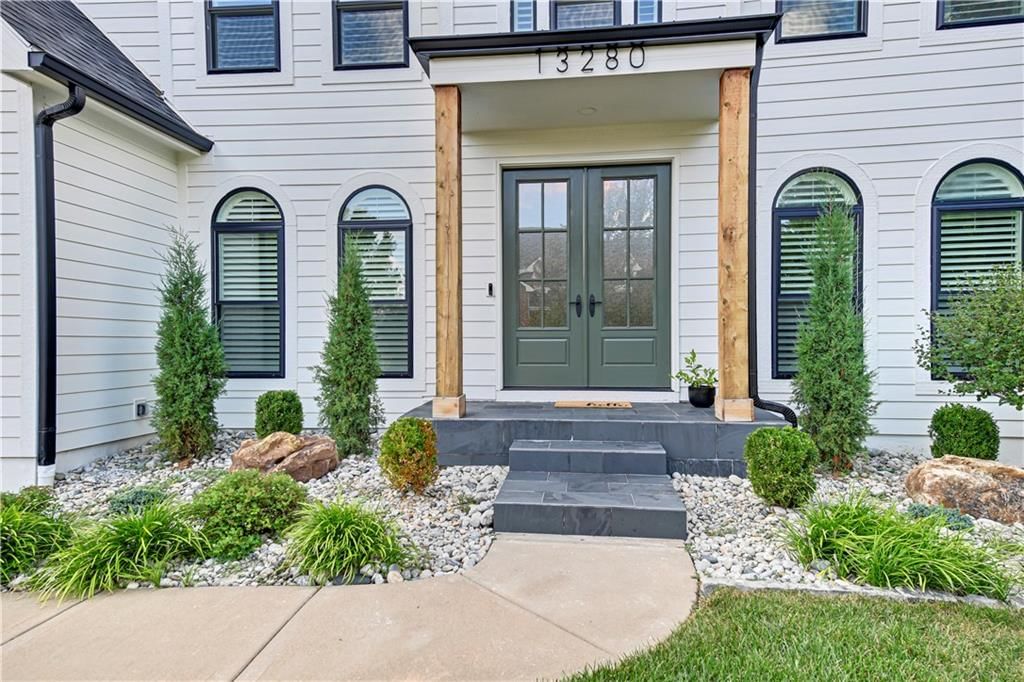 13280 Falmouth Street — photo 3