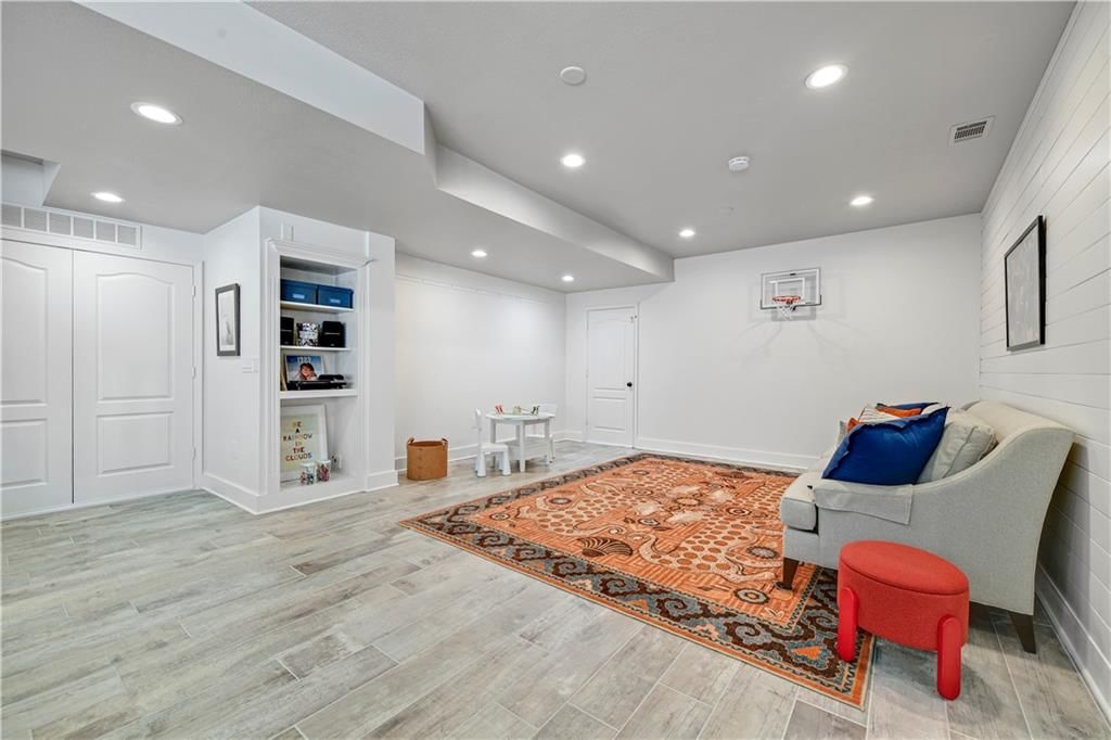 13280 Falmouth Street — photo 43
