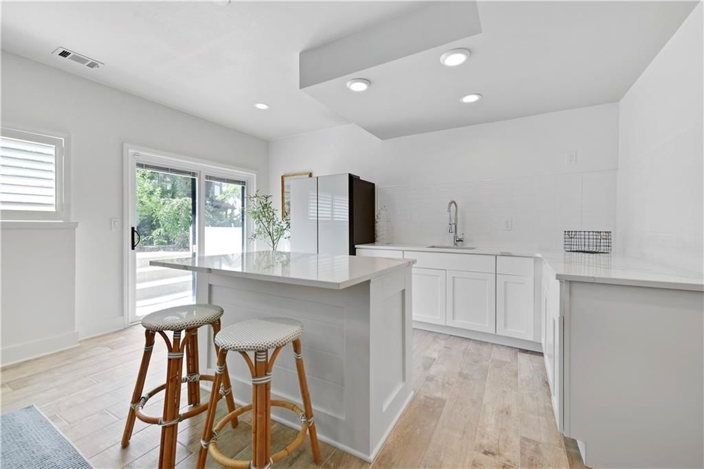13280 Falmouth Street — photo 48