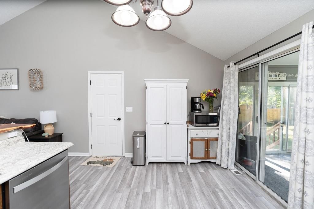 505 Main Street — photo 10