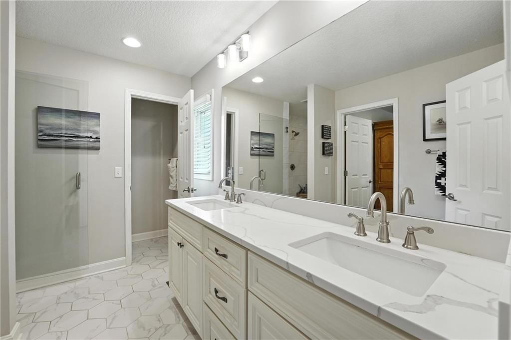 12729 Sagamore Road — photo 30