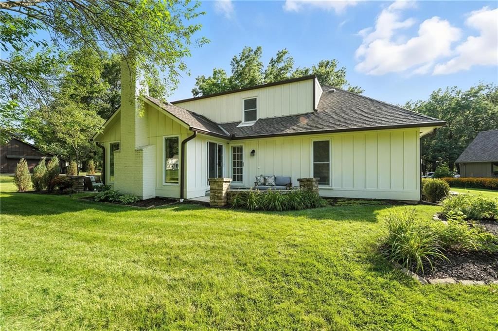 12729 Sagamore Road — photo 44