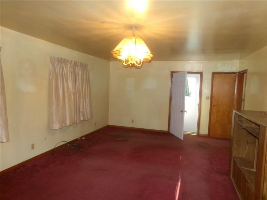 401 N Prairie Street — photo 8
