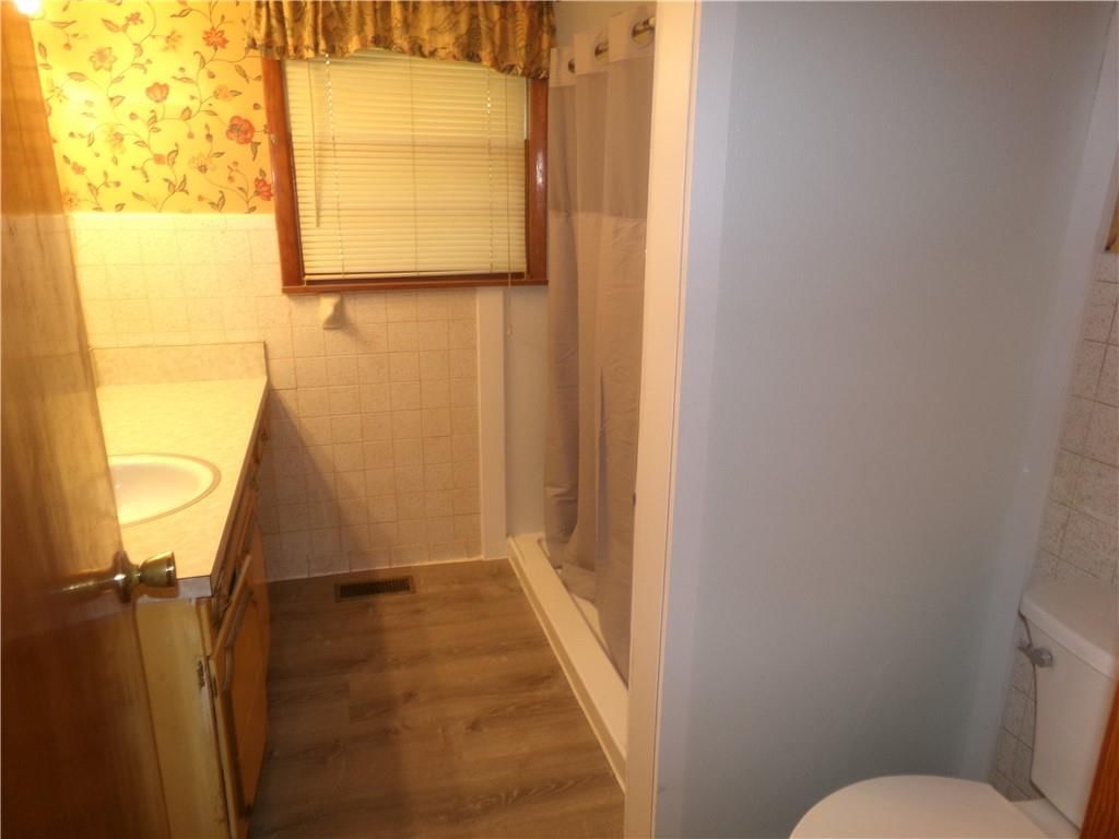 401 N Prairie Street — photo 12