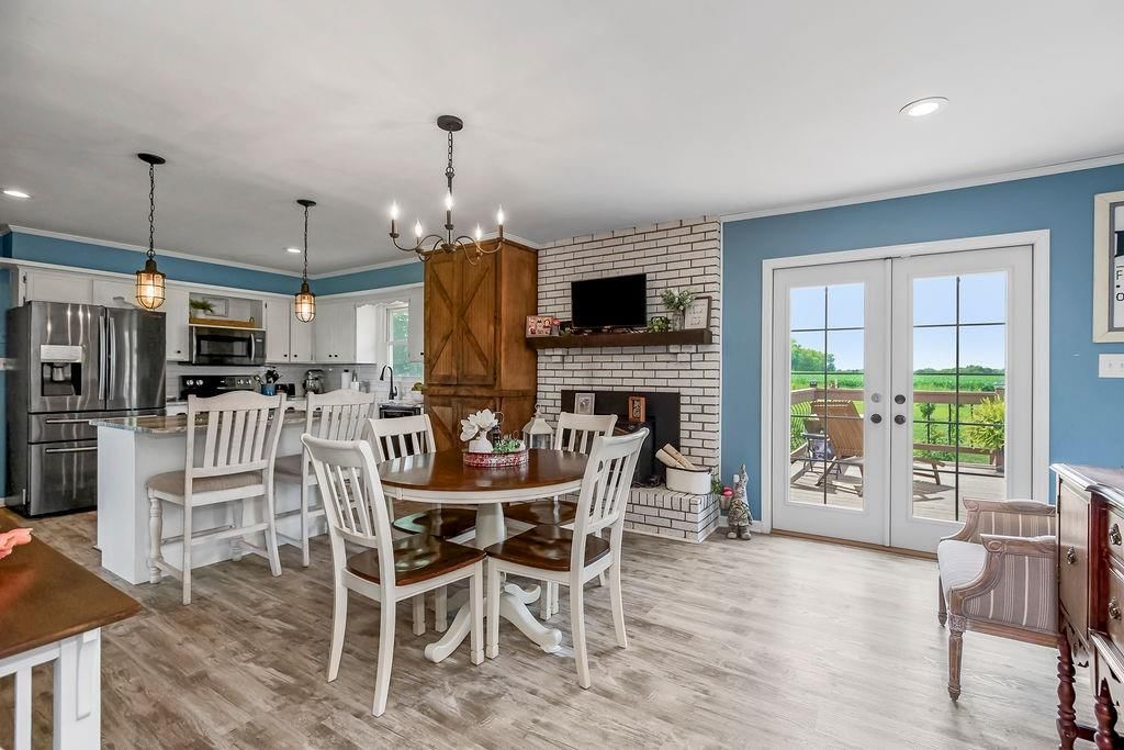 Photo 11 of 50 - 26220 S Groh Road