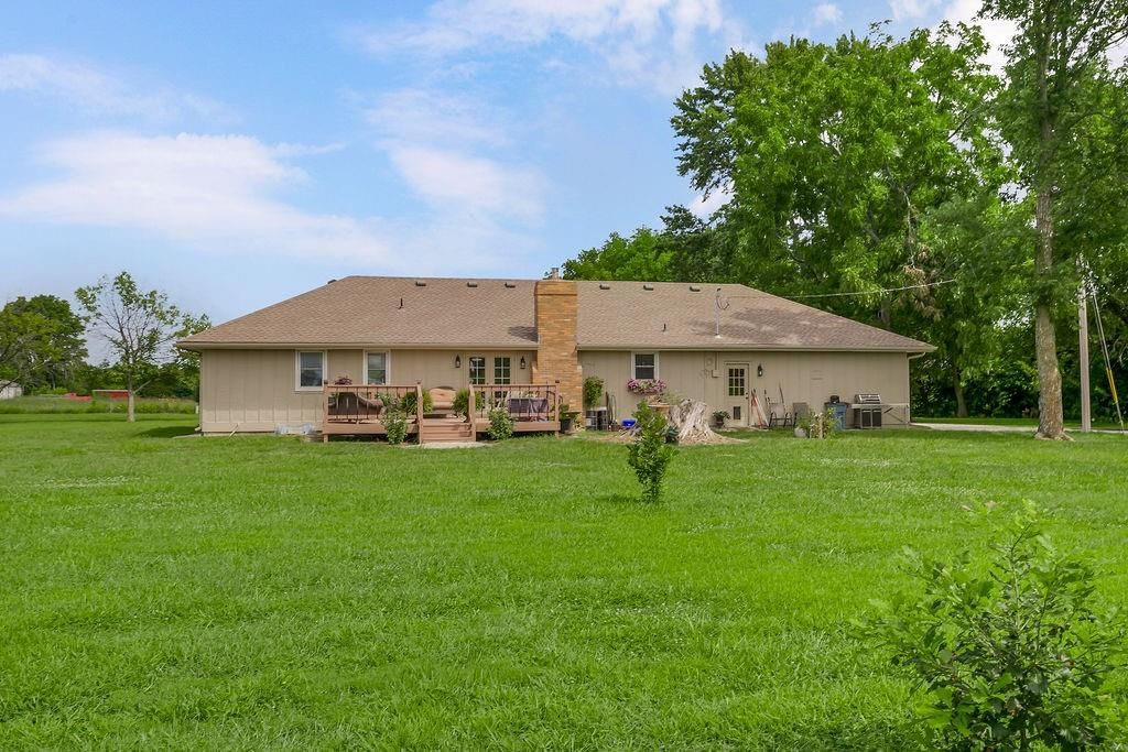 Photo 30 of 50 - 26220 S Groh Road