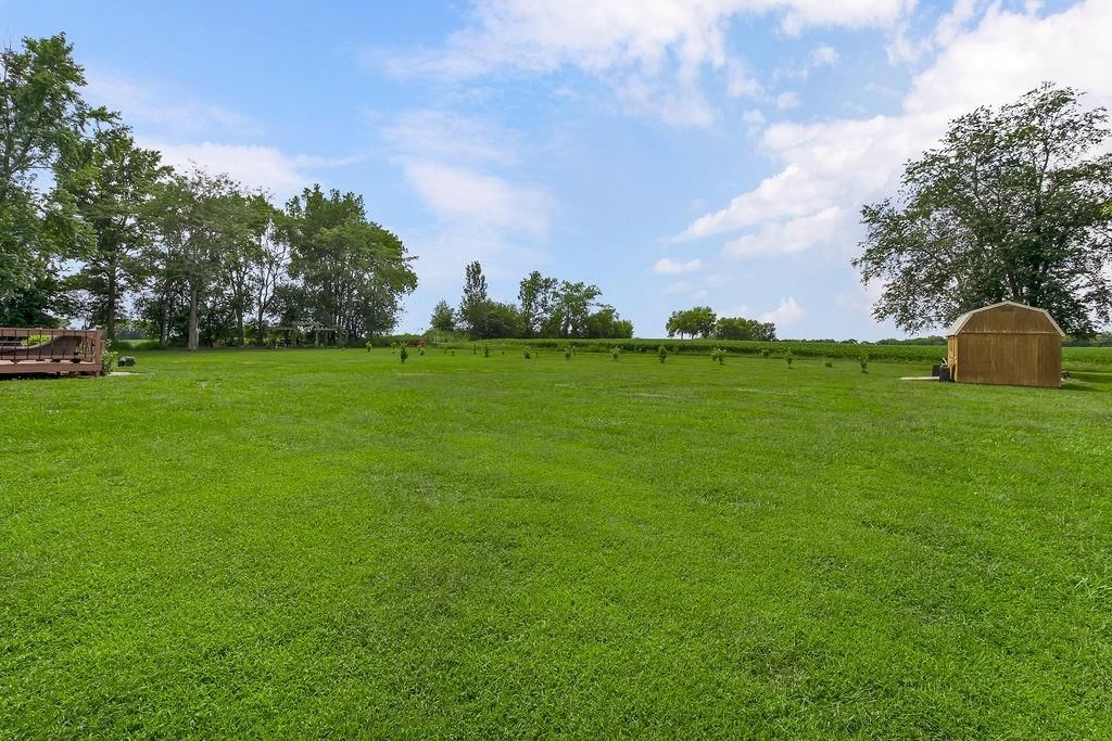 Photo 31 of 50 - 26220 S Groh Road
