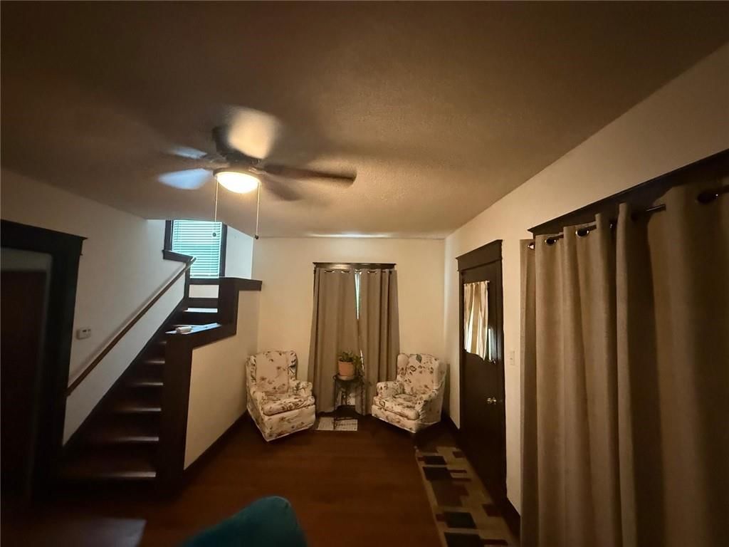 4925 Walrond Avenue — photo 17