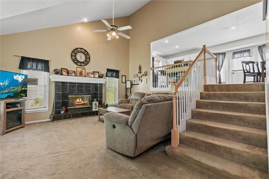 Photo 9 of 37 - 6405 N Fisk Court