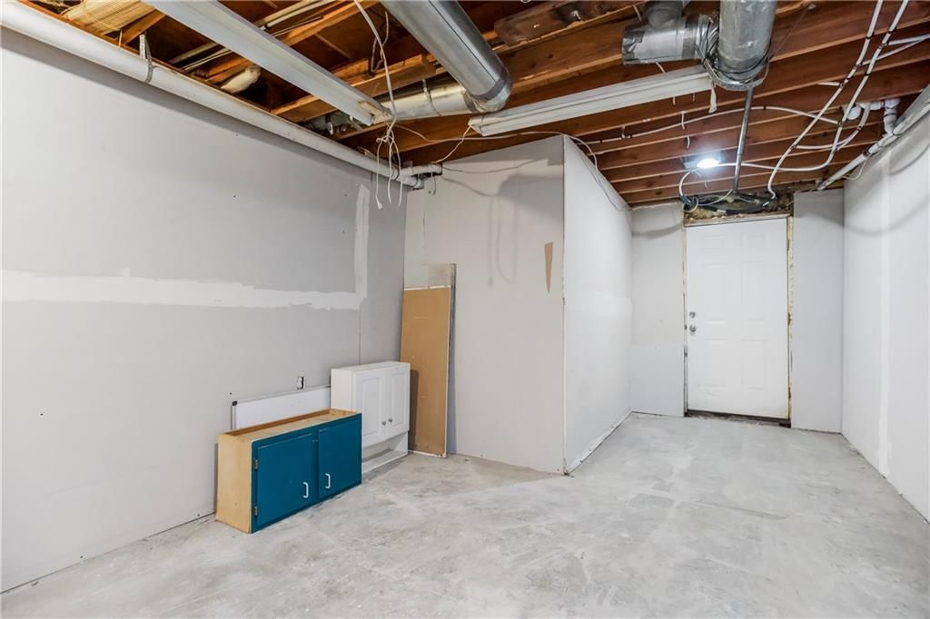 28405 W 95th Street — photo 25