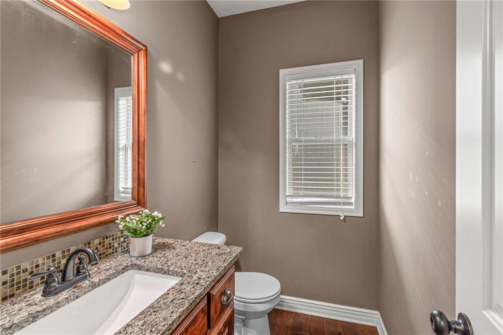 1313 NE ERNEST Way — photo 18