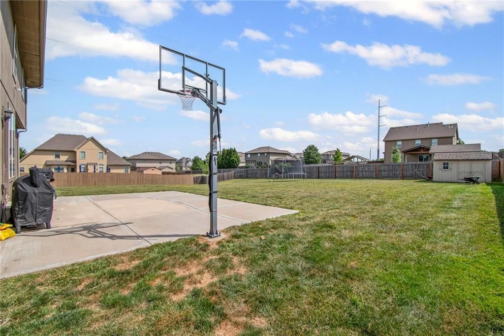 1313 NE ERNEST Way — photo 30