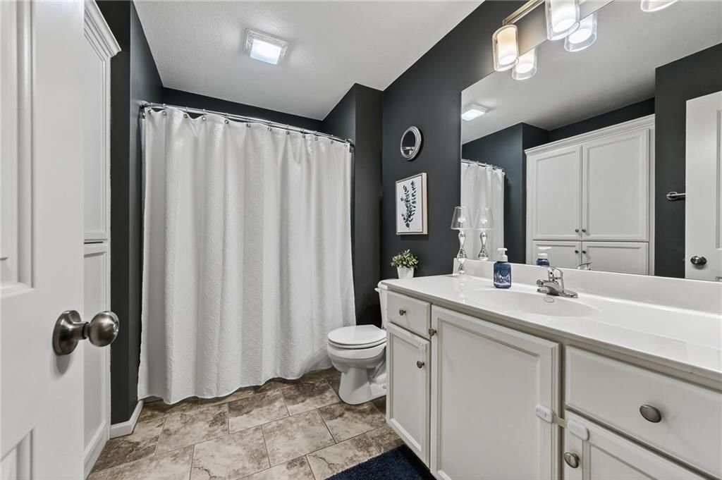 Photo 31 of 52 - 25316 E 30th Street